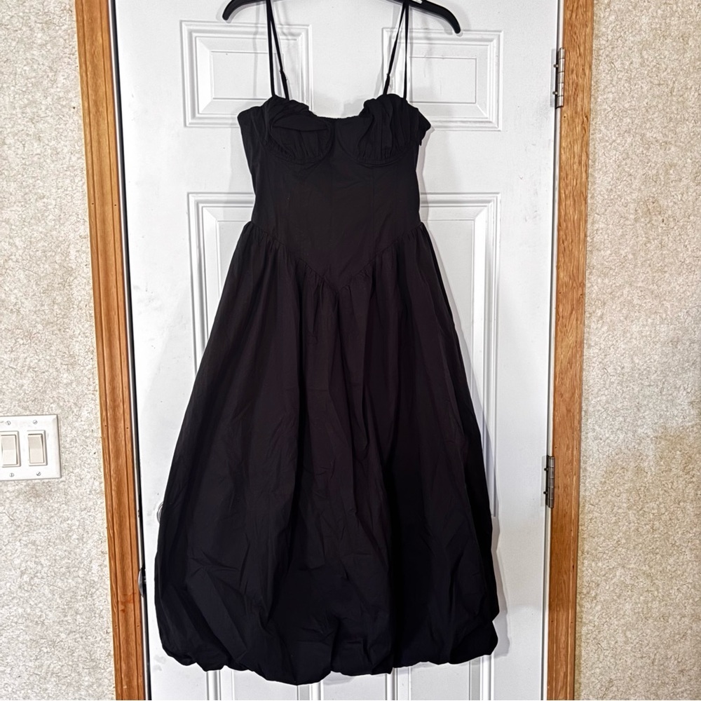 Chic Strapless Black Dress